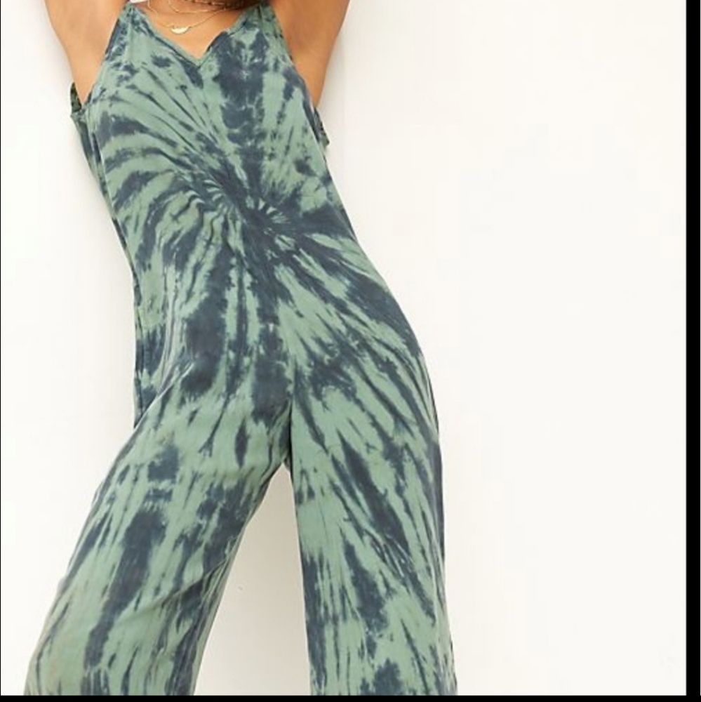 Anthropologie Cloth & Stone
